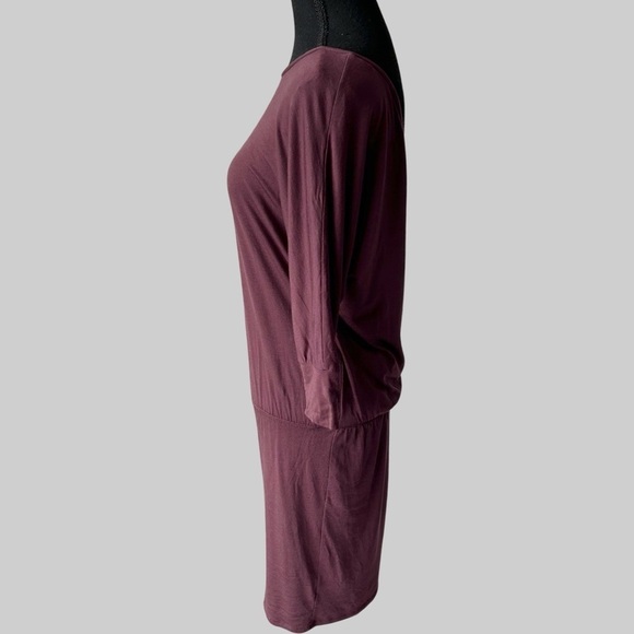 Aritzia Babaton Burgundy Open Back Stretchy Jersey Dress - Picture 3 of 14